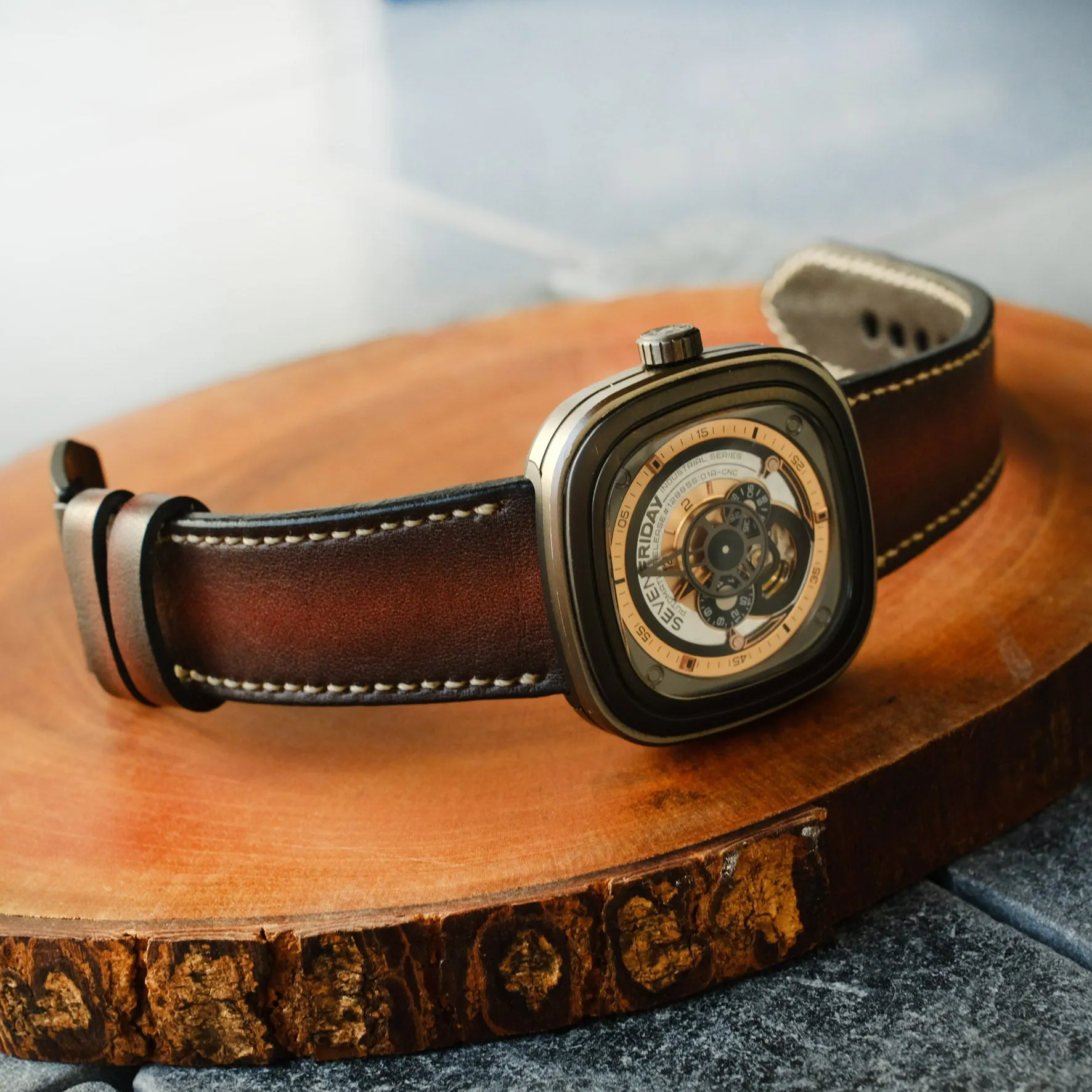 SevenFriday Vintage Leather Straps